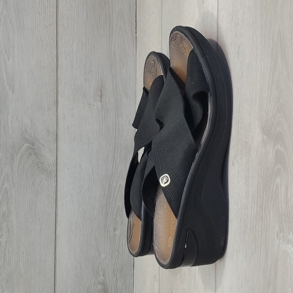 Bzees Womens Desire Comfort Peep Toe Elastic Strap Wedge Sandals shoes s… - Picture 2 of 11